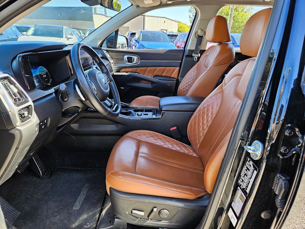 Thumbnail: 2021 Kia Sorento - 10