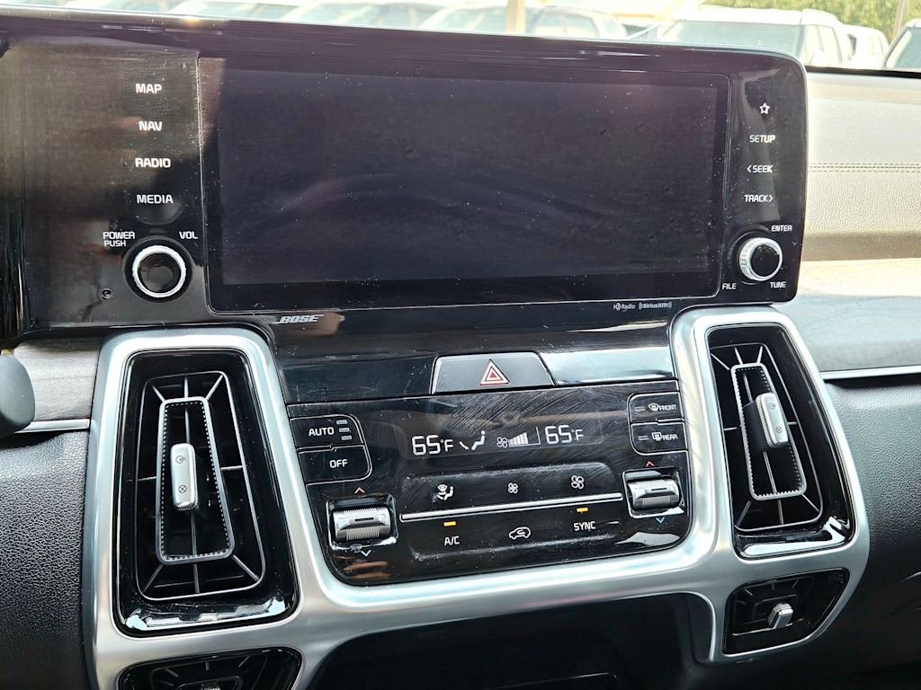 Thumbnail: 2022 Kia Sorento - 14