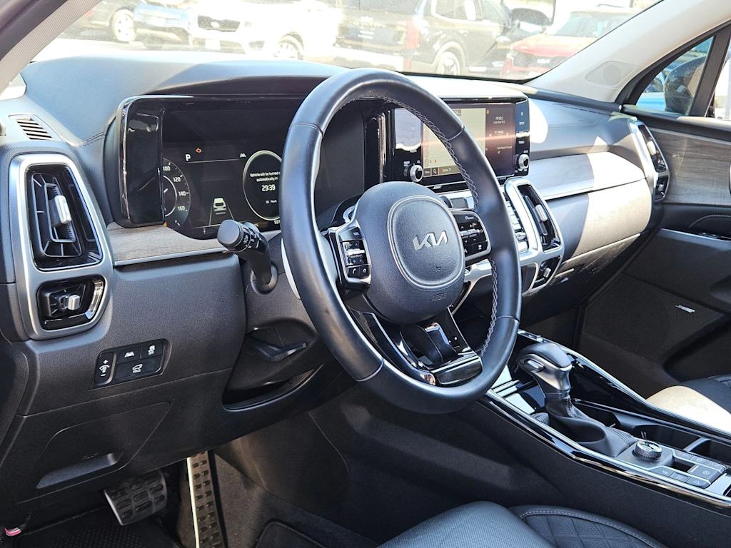 Thumbnail: 2022 Kia Sorento - 2