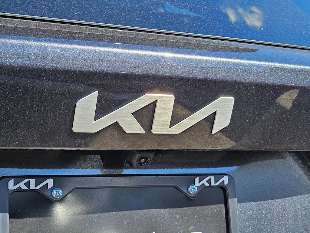 Thumbnail: 2022 Kia Sorento - 7