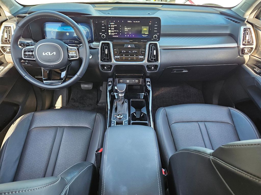 Thumbnail: 2023 Kia Sorento - 2