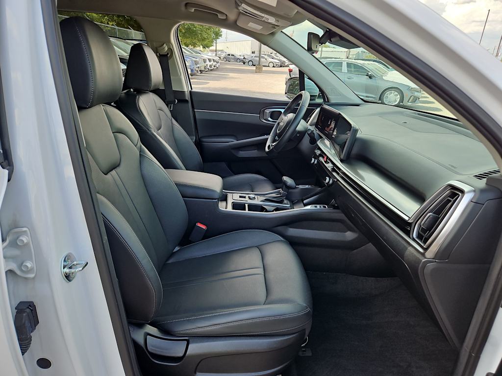 Thumbnail: 2025 Kia Sorento - 26