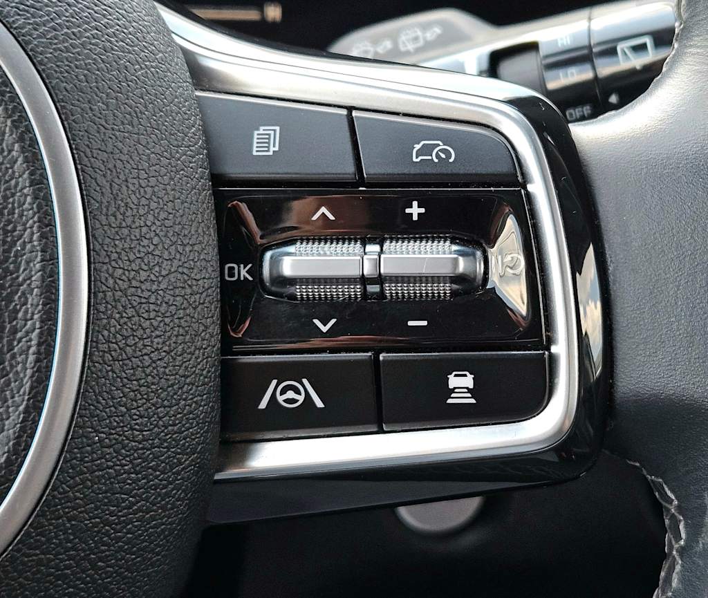 Thumbnail: 2024 Kia Sorento - 12