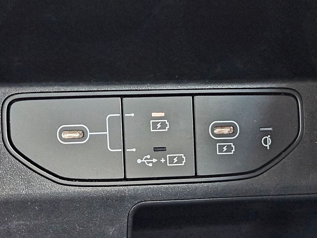 Thumbnail: 2024 Kia Sorento - 29