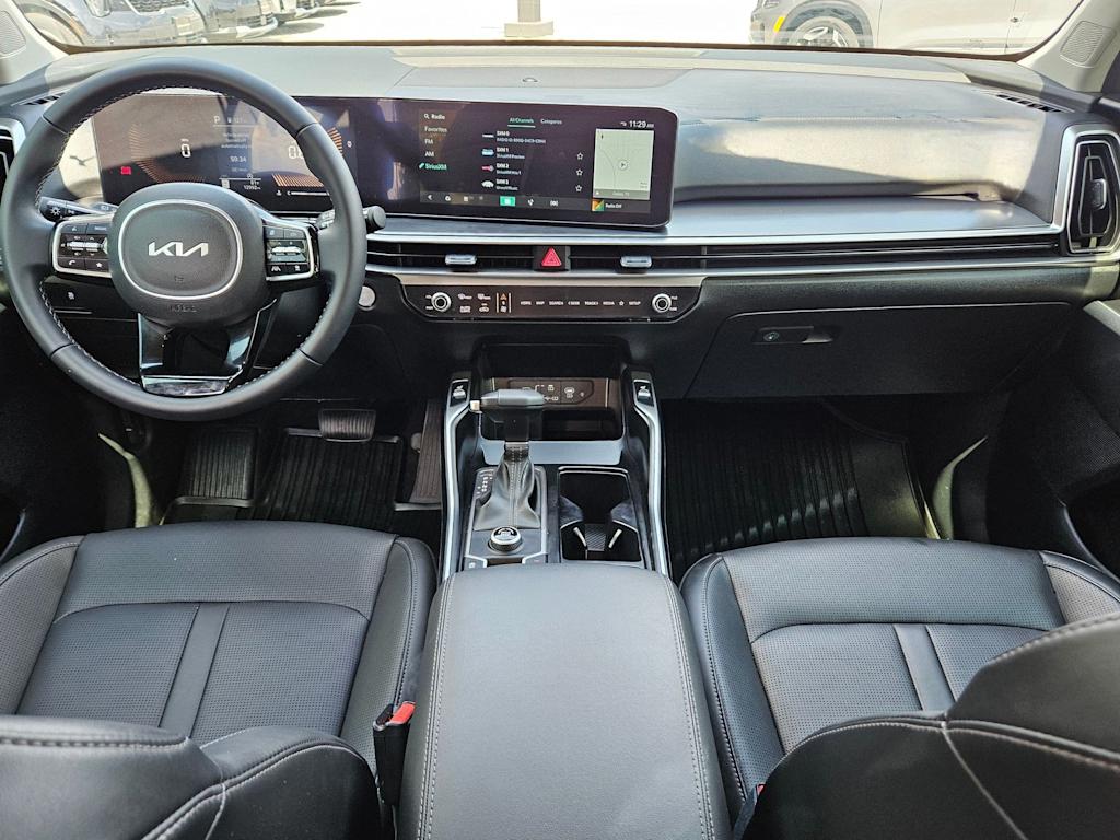 Thumbnail: 2025 Kia Sorento - 2