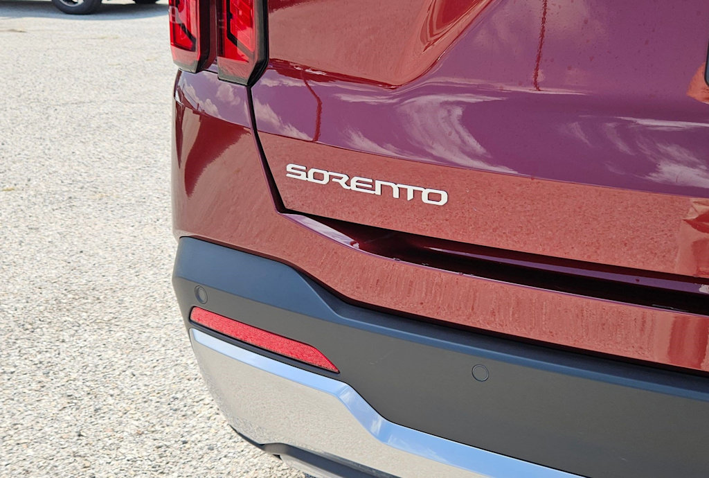 Thumbnail: 2025 Kia Sorento - 7