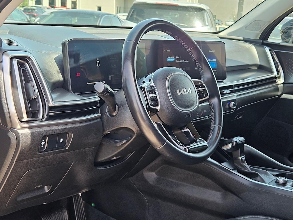 Thumbnail: 2024 Kia Sorento - 2