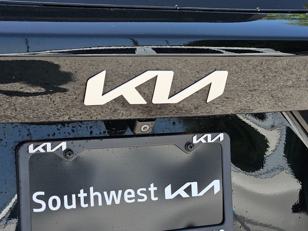 Thumbnail: 2024 Kia Sorento - 7