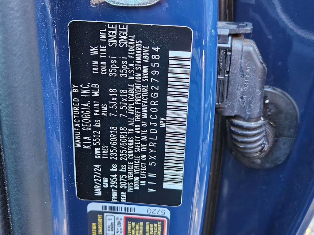 Thumbnail: 2024 Kia Sorento - 15