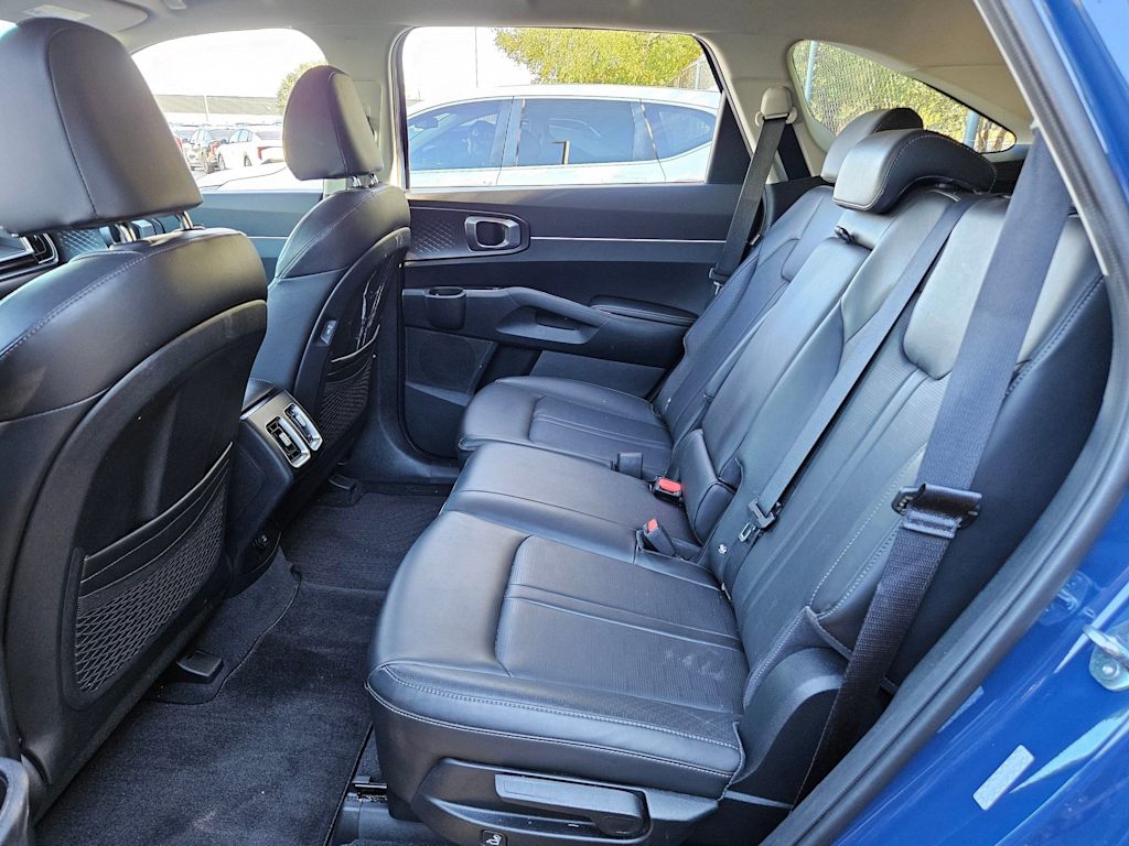 Thumbnail: 2024 Kia Sorento - 21