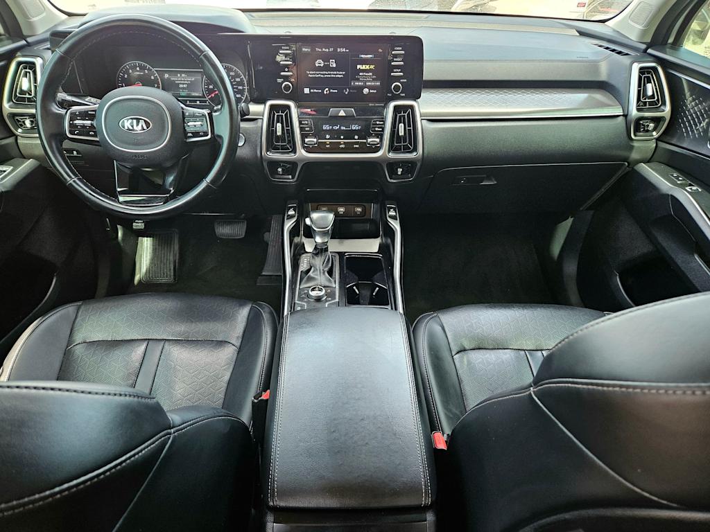 Thumbnail: 2021 Kia Sorento - 9