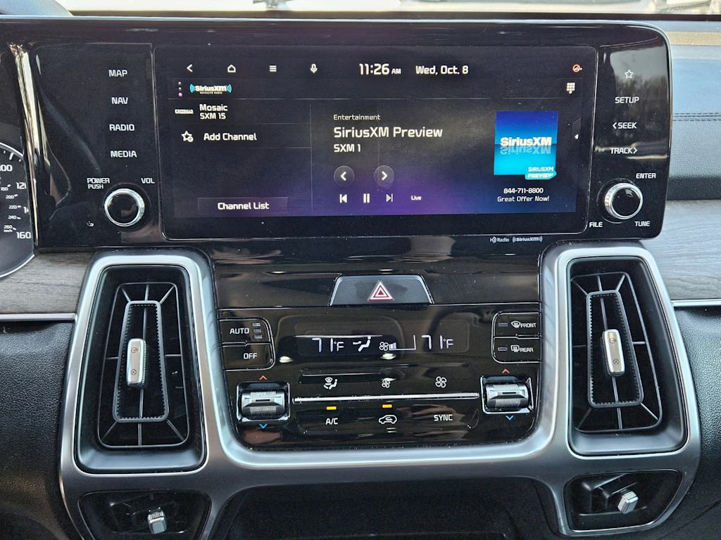 Thumbnail: 2023 Kia Sorento - 9