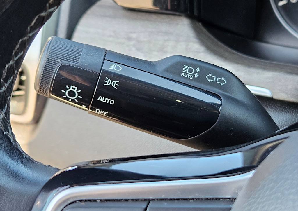 Thumbnail: 2023 Kia Sorento - 22