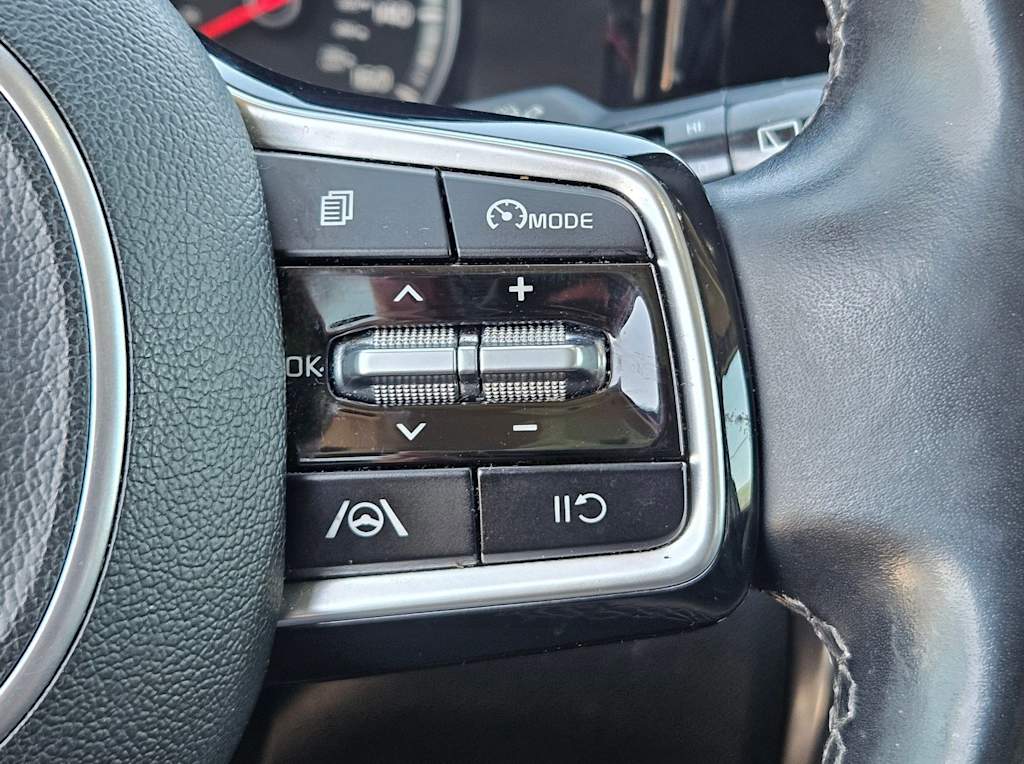 Thumbnail: 2023 Kia Sorento - 20