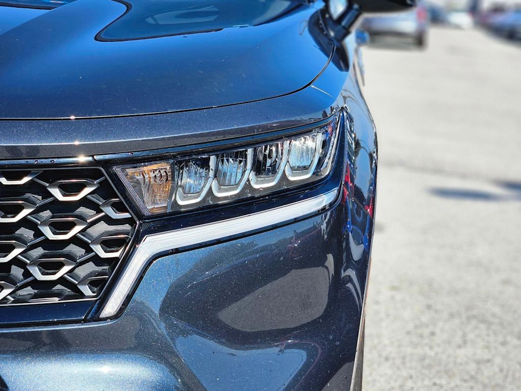 Thumbnail: 2023 Kia Sorento - 16