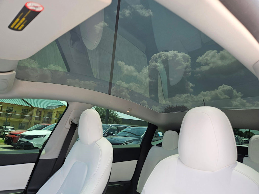 Thumbnail: 2021 Tesla Model Y - 18