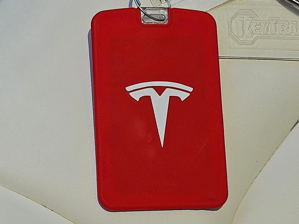 Thumbnail: 2021 Tesla Model Y - 29