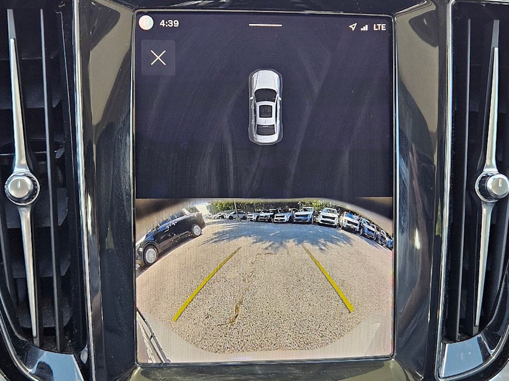 Thumbnail: 2024 Volvo S60 - 9