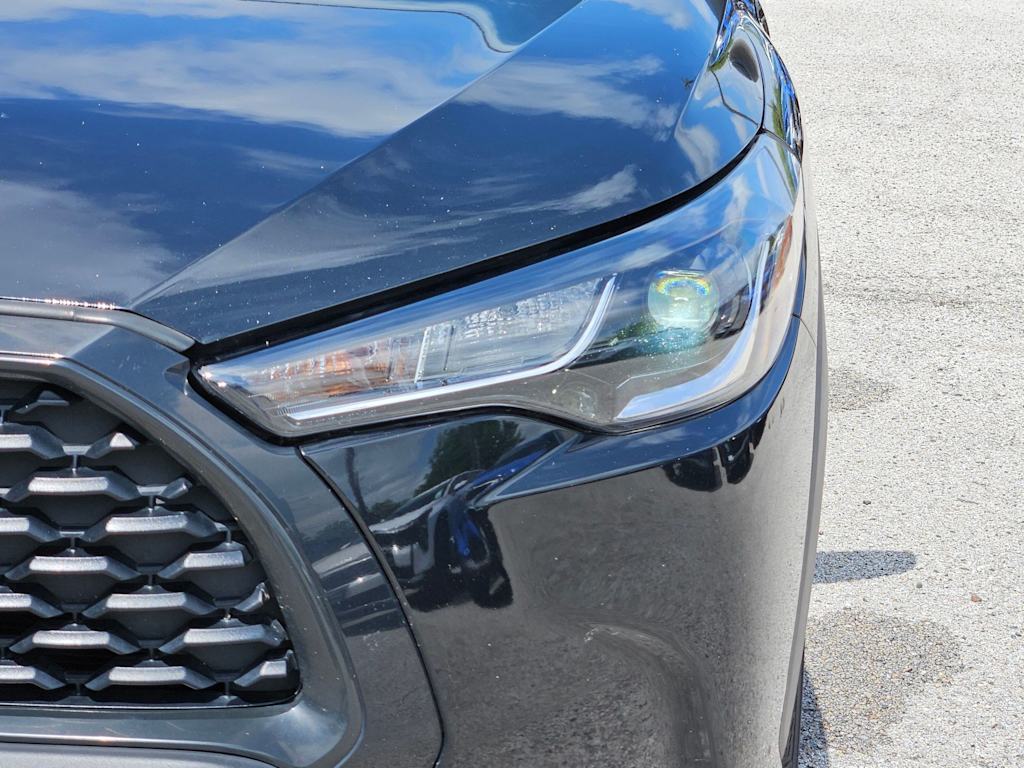 Thumbnail: 2022 Toyota Corolla Cross - 19