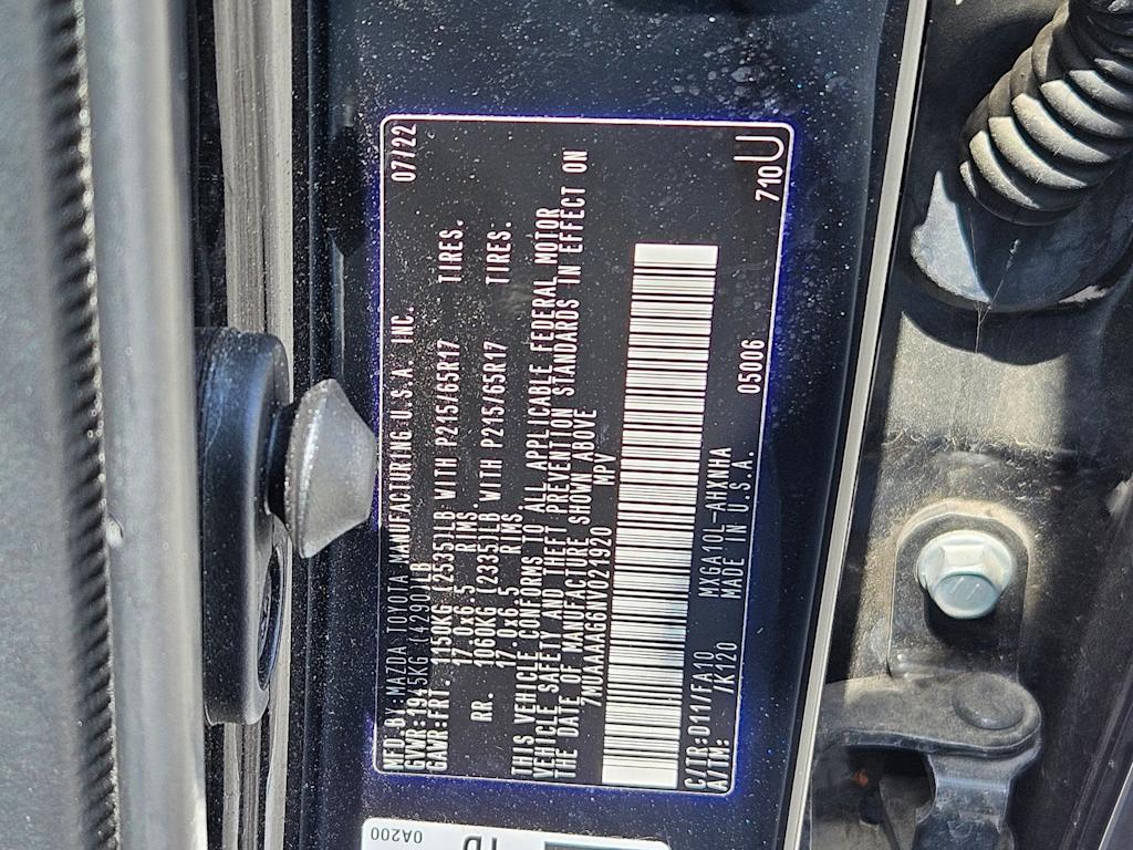 Thumbnail: 2022 Toyota Corolla Cross - 14