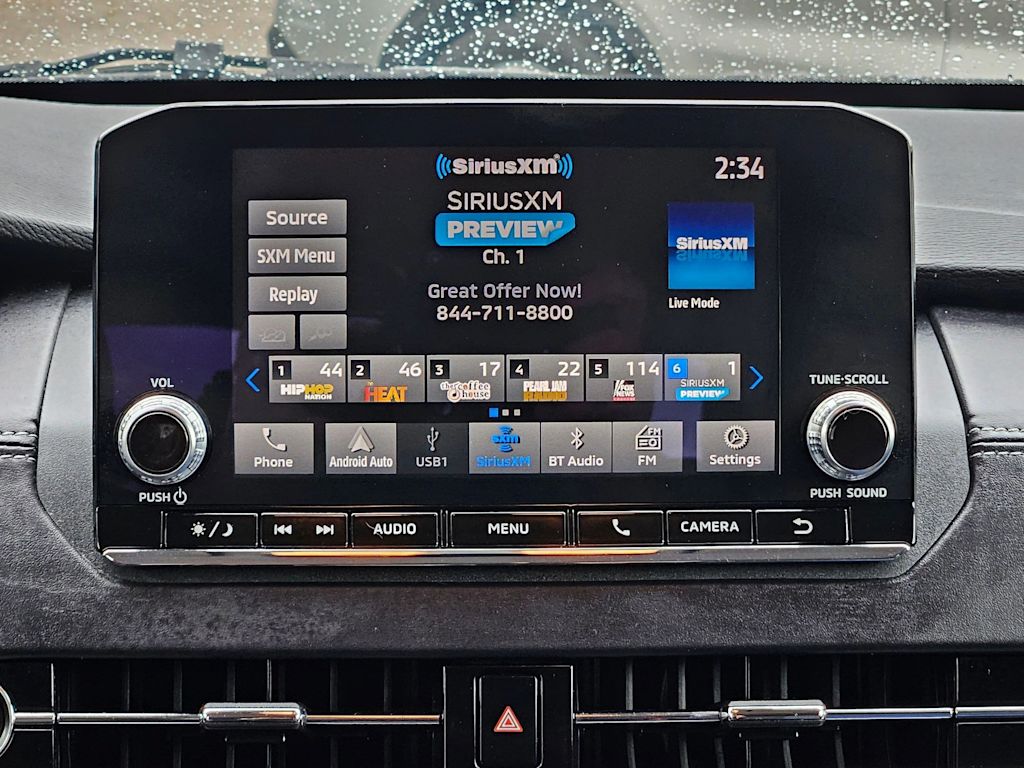 Thumbnail: 2024 Mitsubishi Outlander - 15