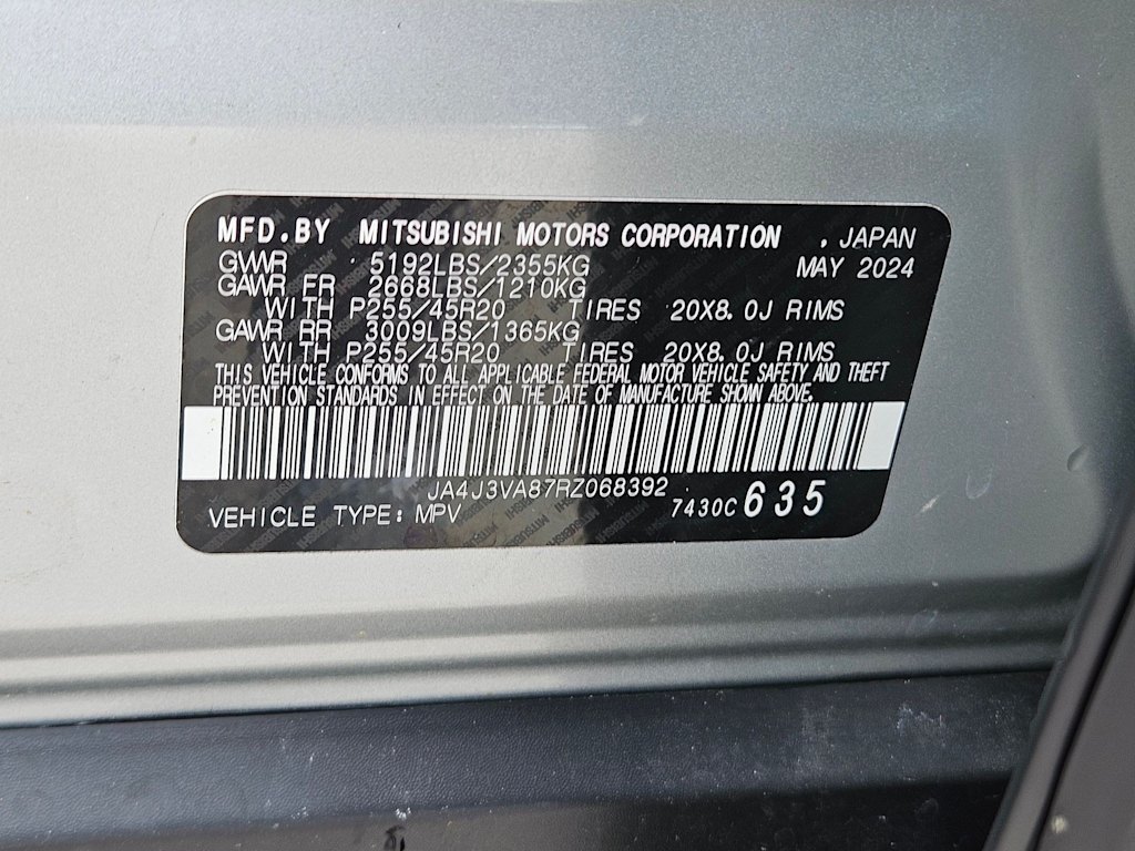 Thumbnail: 2024 Mitsubishi Outlander - 12