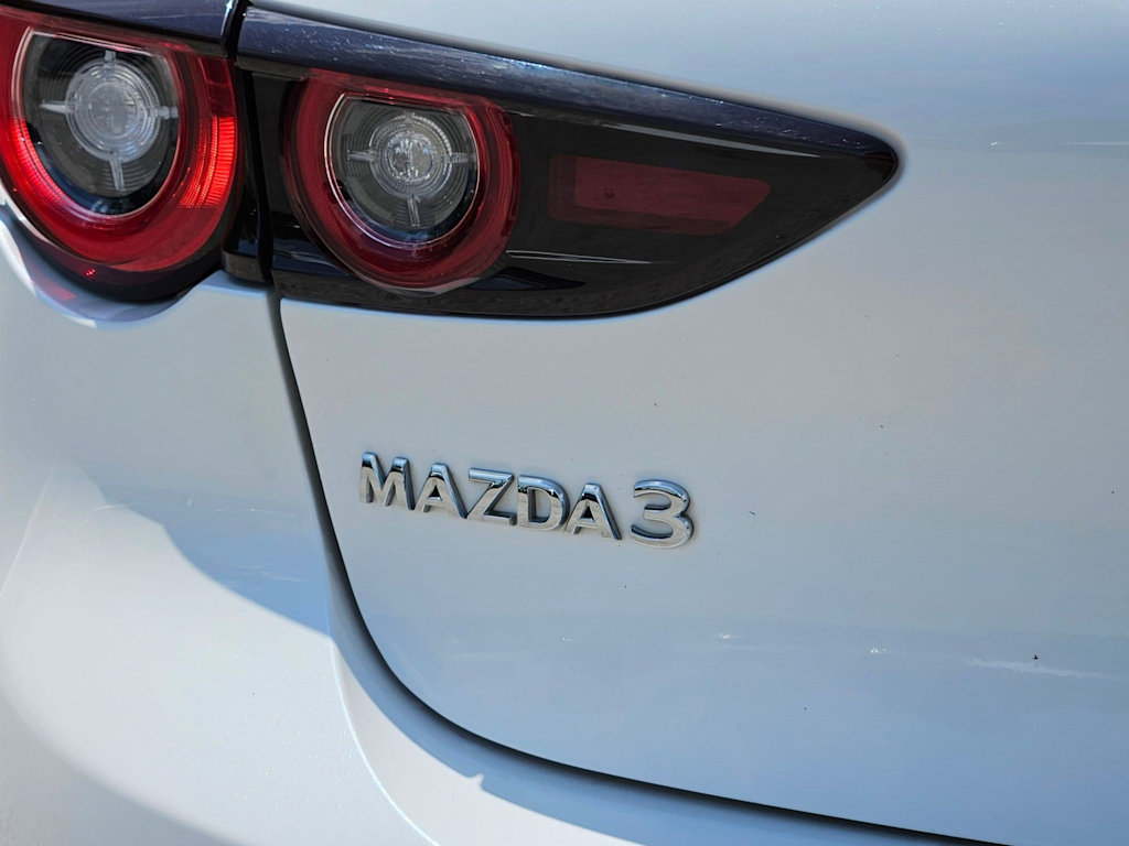 Thumbnail: 2023 Mazda Mazda3 - 3