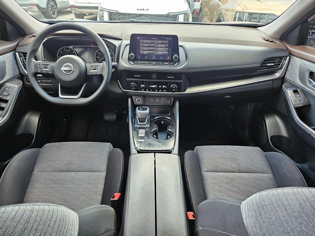 Thumbnail: 2023 Nissan Rogue - 9