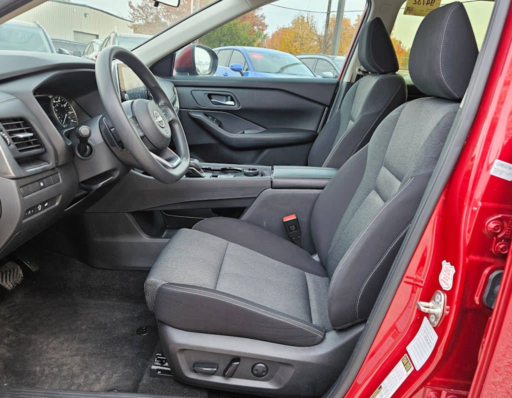 Thumbnail: 2024 Nissan Rogue - 11