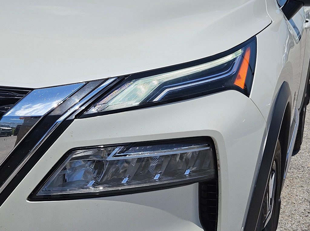 Thumbnail: 2023 Nissan Rogue - 19