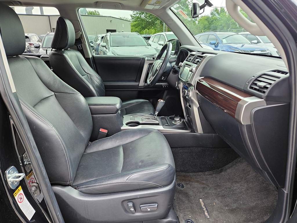 2018 Toyota 4Runner Limited 10