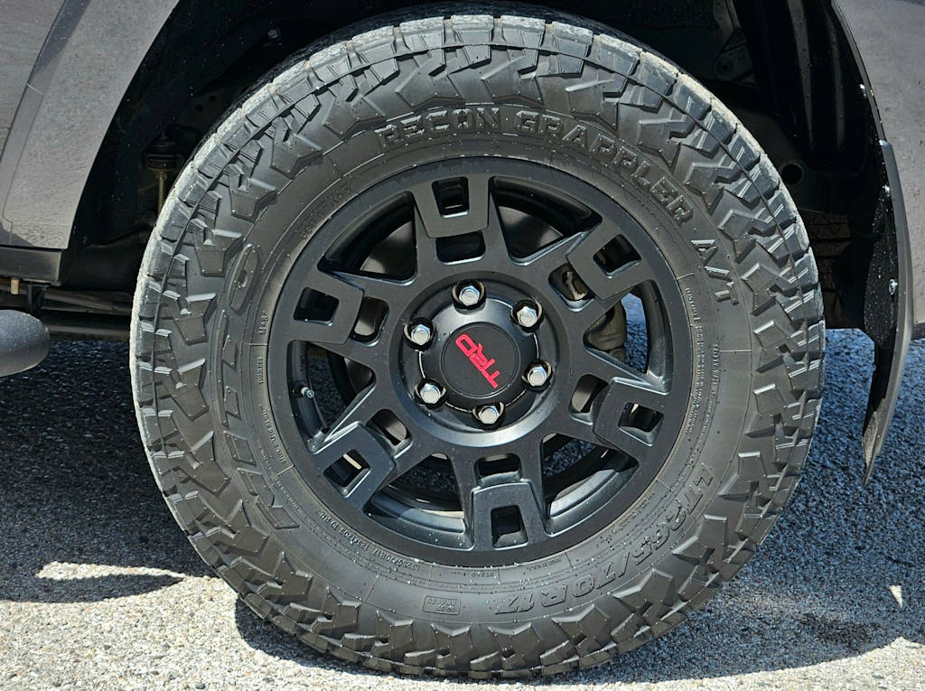 Thumbnail: 2023 Toyota 4Runner - 8