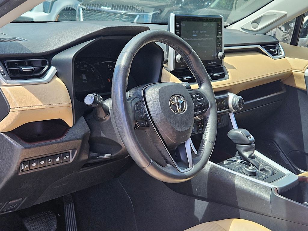 Thumbnail: 2022 Toyota RAV4 - 2