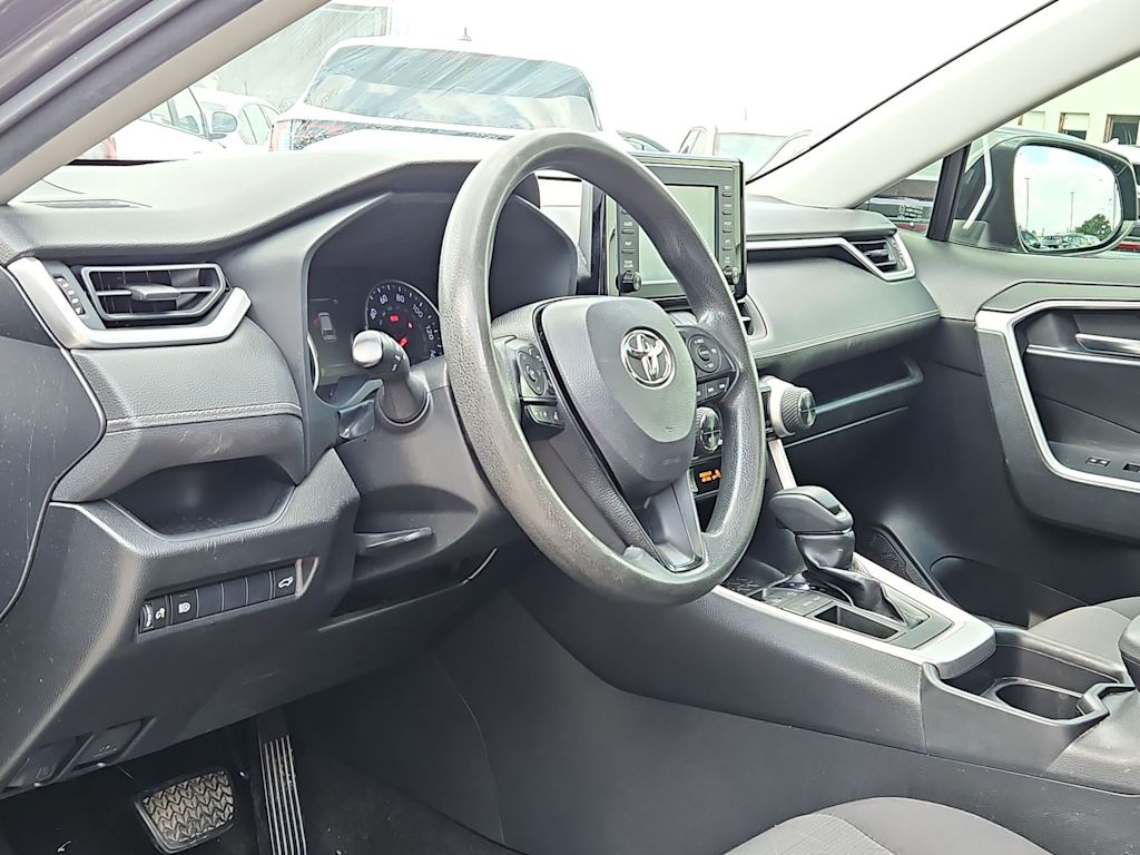 Thumbnail: 2019 Toyota RAV4 - 2