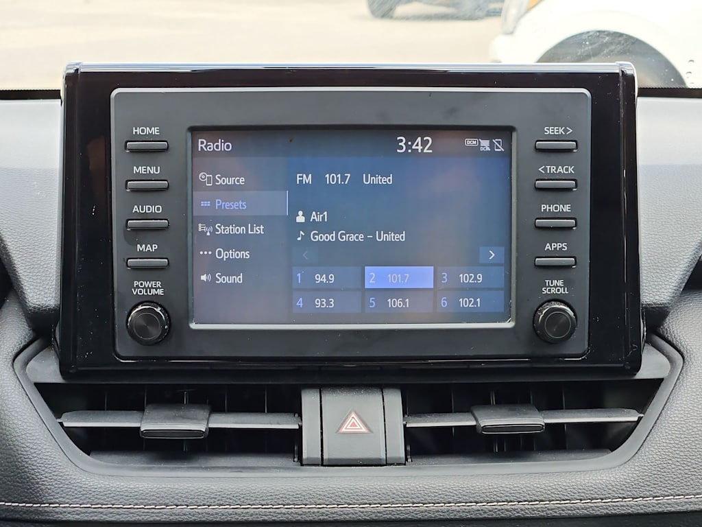 Thumbnail: 2019 Toyota RAV4 - 12