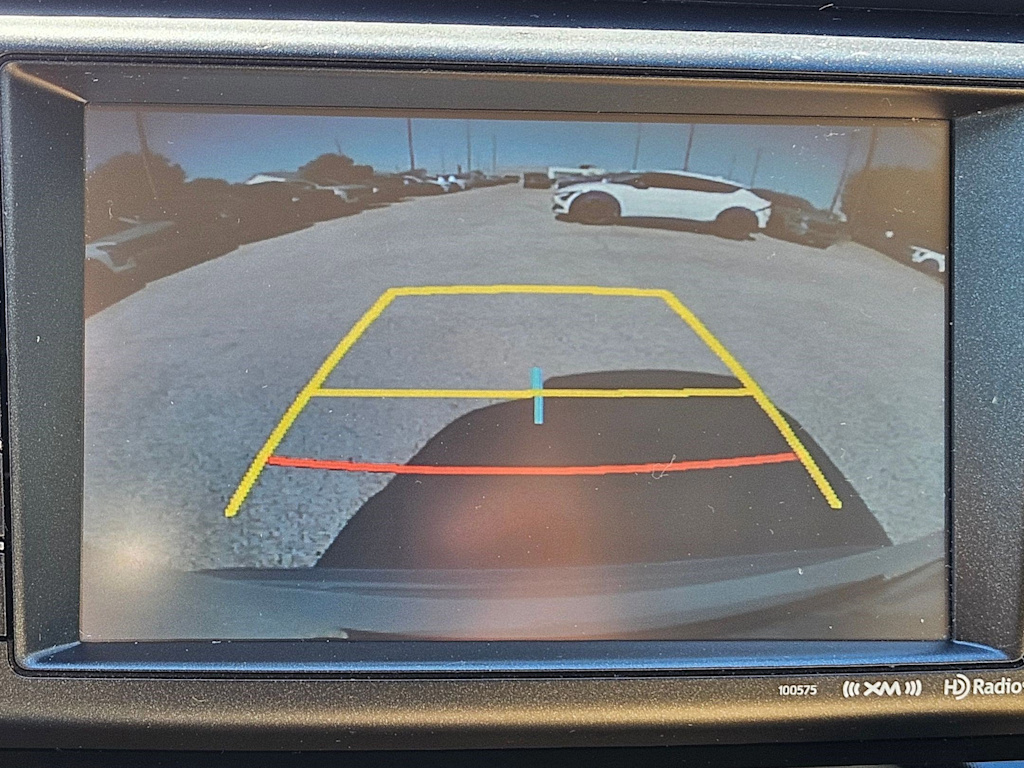 Thumbnail: 2018 Toyota RAV4 - 31