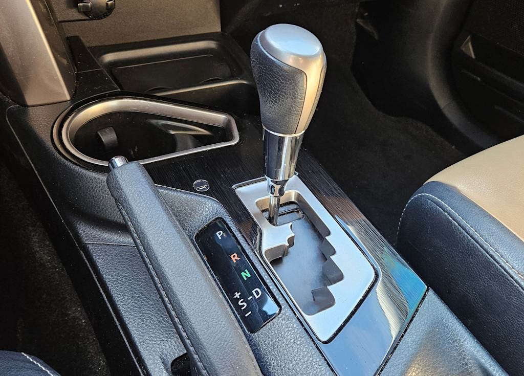 Thumbnail: 2018 Toyota RAV4 - 14