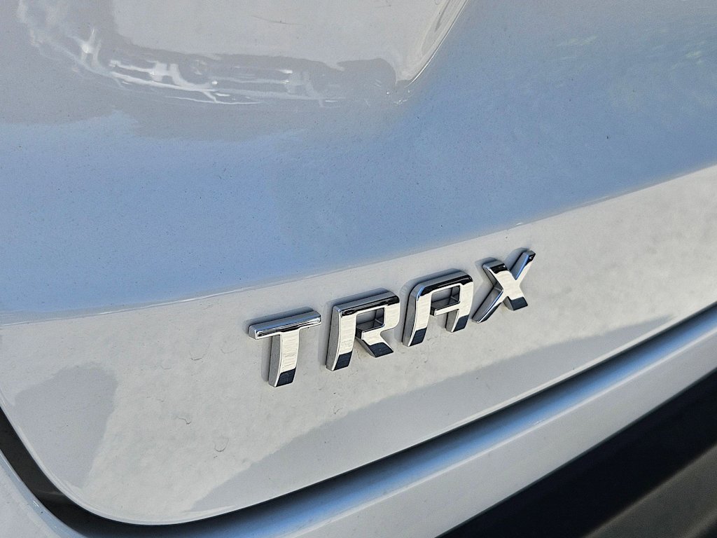 Thumbnail: 2025 Chevrolet Trax - 5