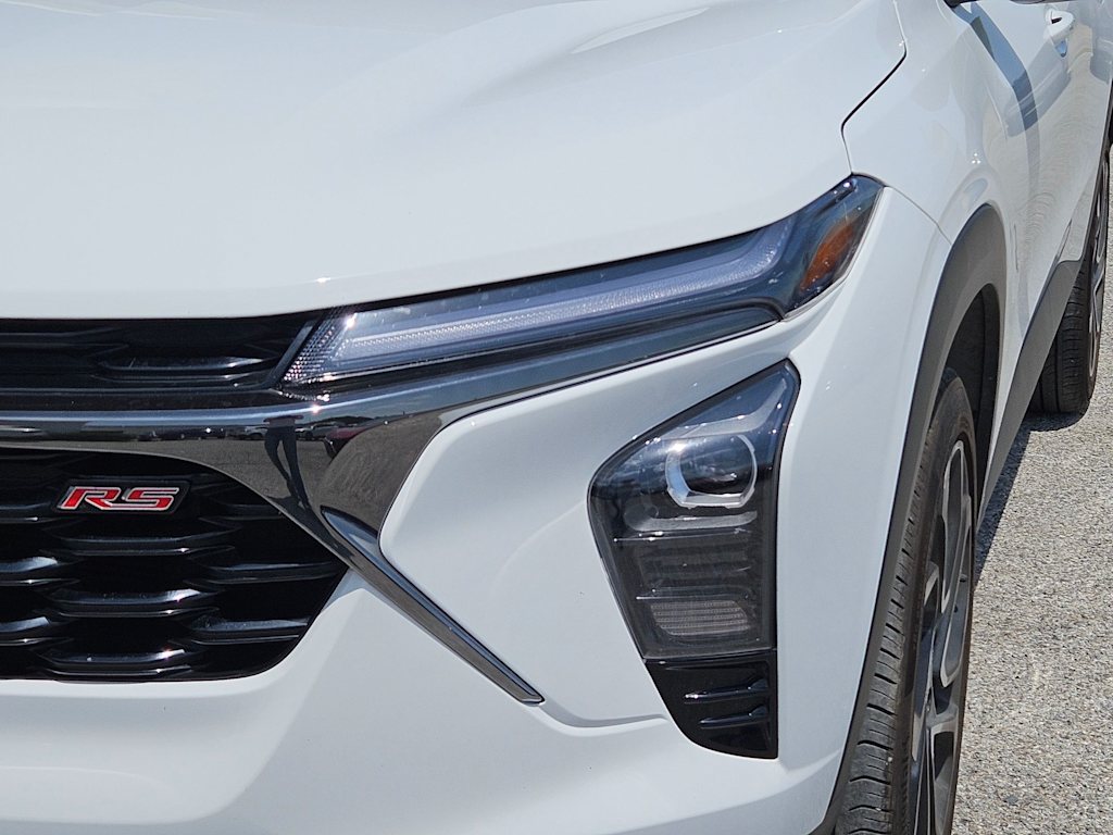 Thumbnail: 2025 Chevrolet Trax - 18