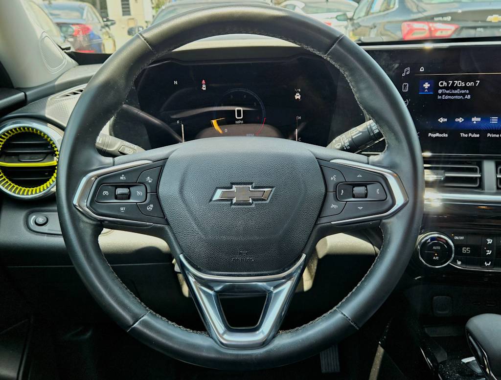 Thumbnail: 2024 Chevrolet Trax - 2