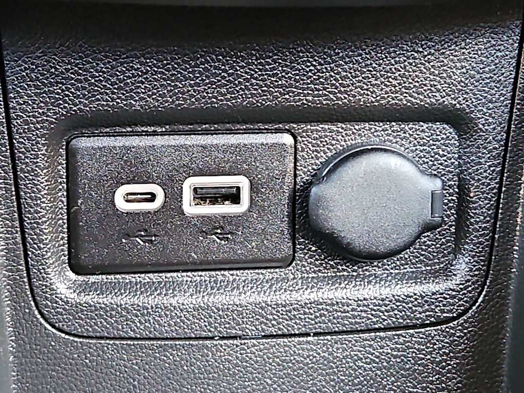 Thumbnail: 2019 Chevrolet Spark - 32