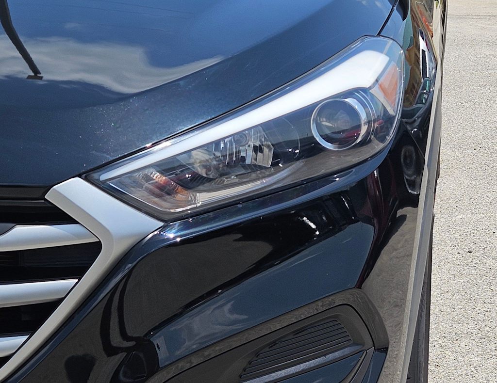 Thumbnail: 2018 Hyundai Tucson - 21