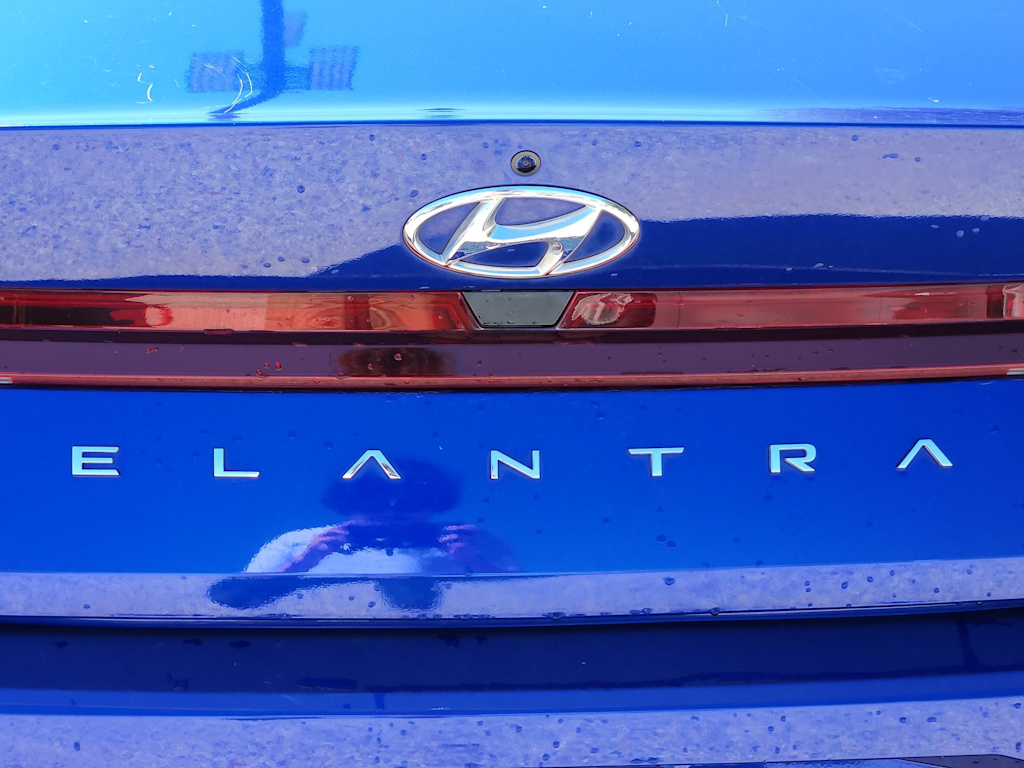 Thumbnail: 2023 Hyundai Elantra - 7