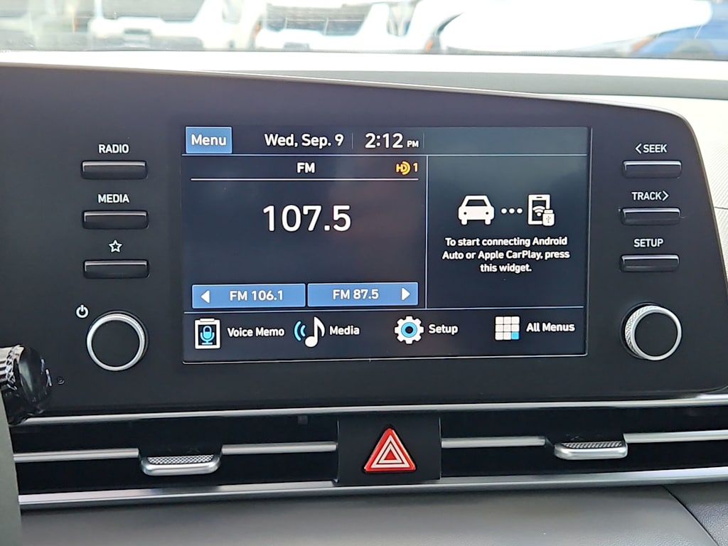 Thumbnail: 2025 Hyundai Elantra - 12
