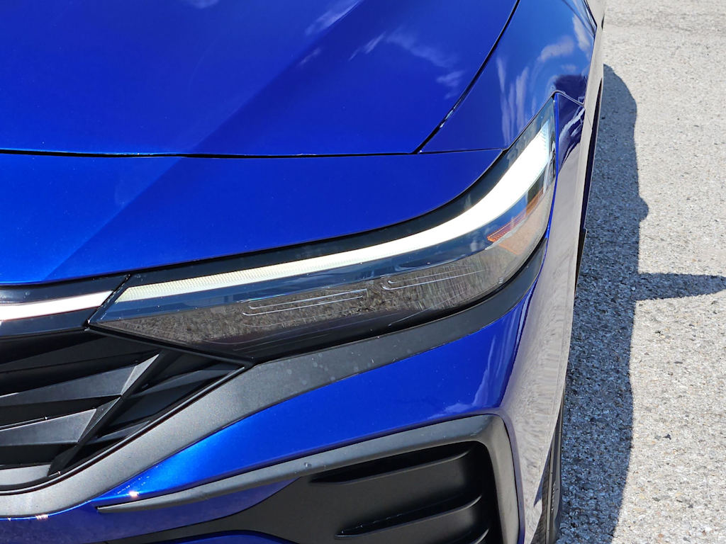 Thumbnail: 2025 Hyundai Elantra - 19