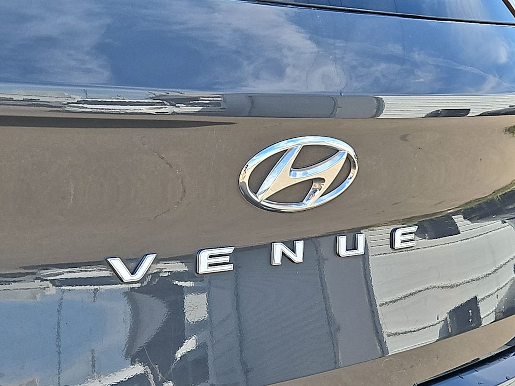 Thumbnail: 2025 Hyundai Venue - 7