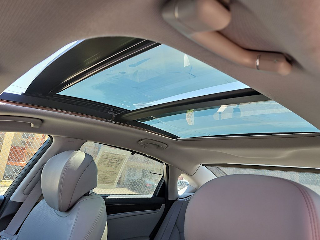 Thumbnail: 2019 Genesis G80 - 27