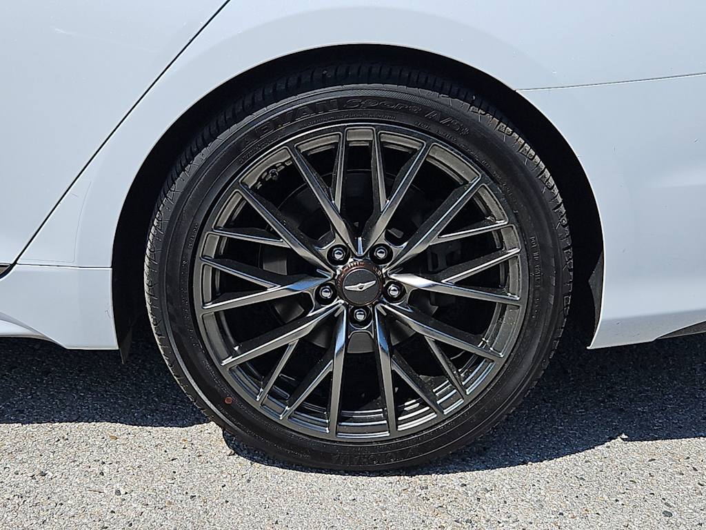 Thumbnail: 2019 Genesis G80 - 8