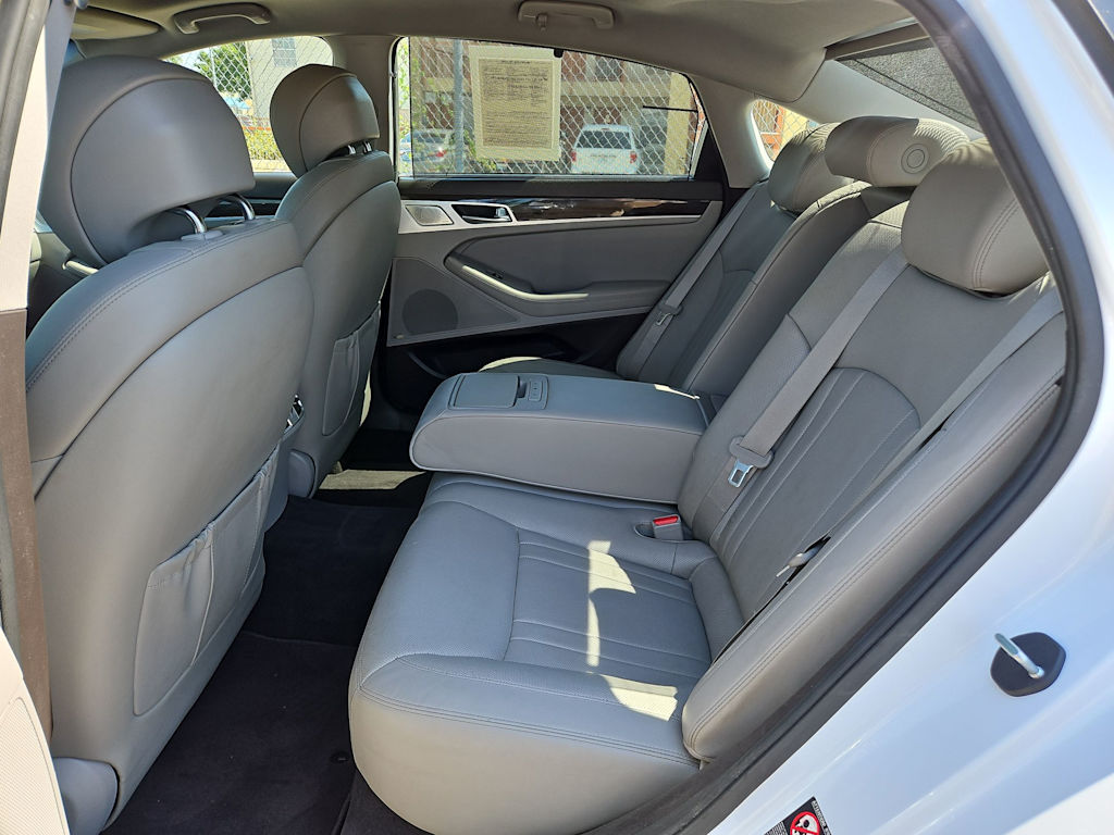 Thumbnail: 2019 Genesis G80 - 12