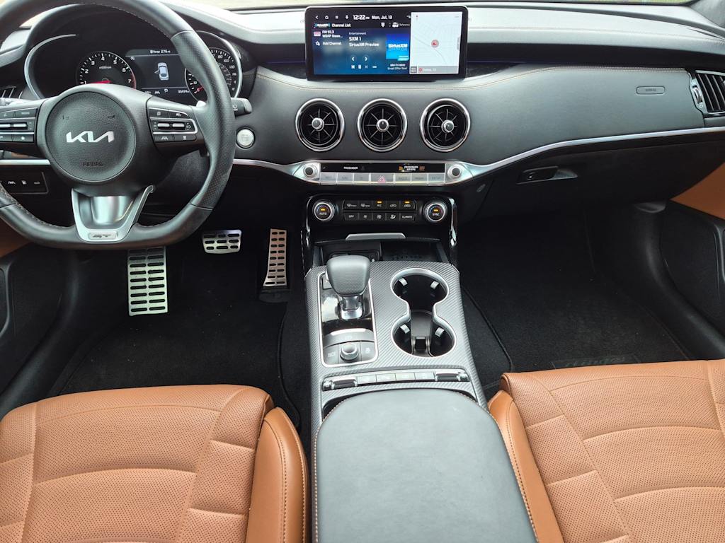 Thumbnail: 2023 Kia Stinger - 6
